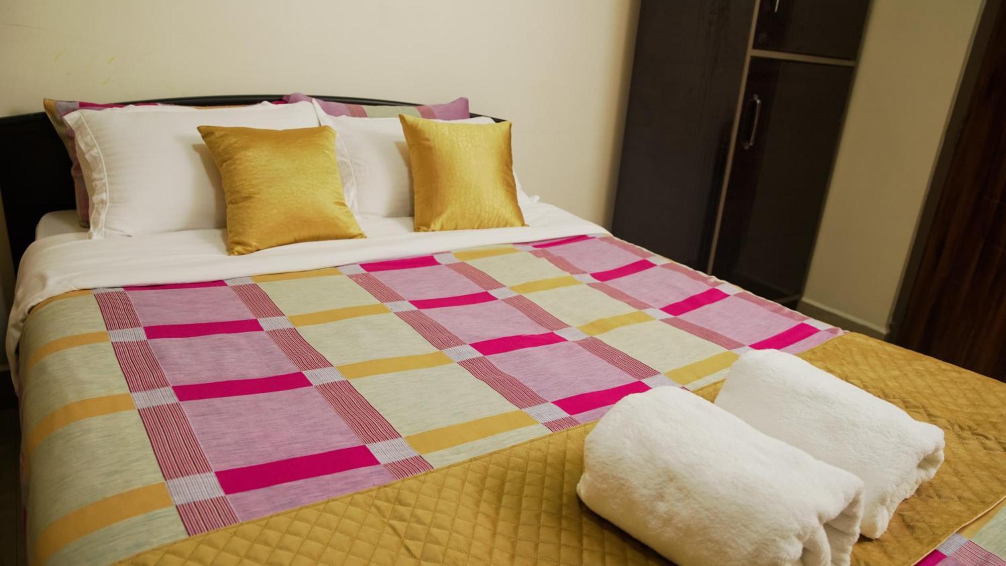 Ha Sharing Hotel Shillong Bagian luar foto