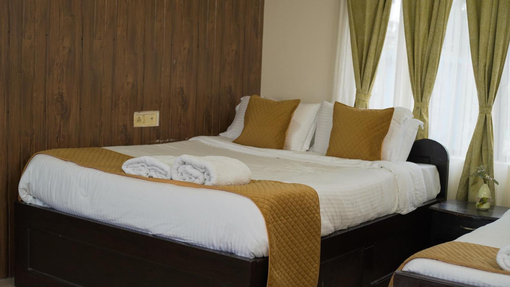 Ha Sharing Hotel Shillong Bagian luar foto