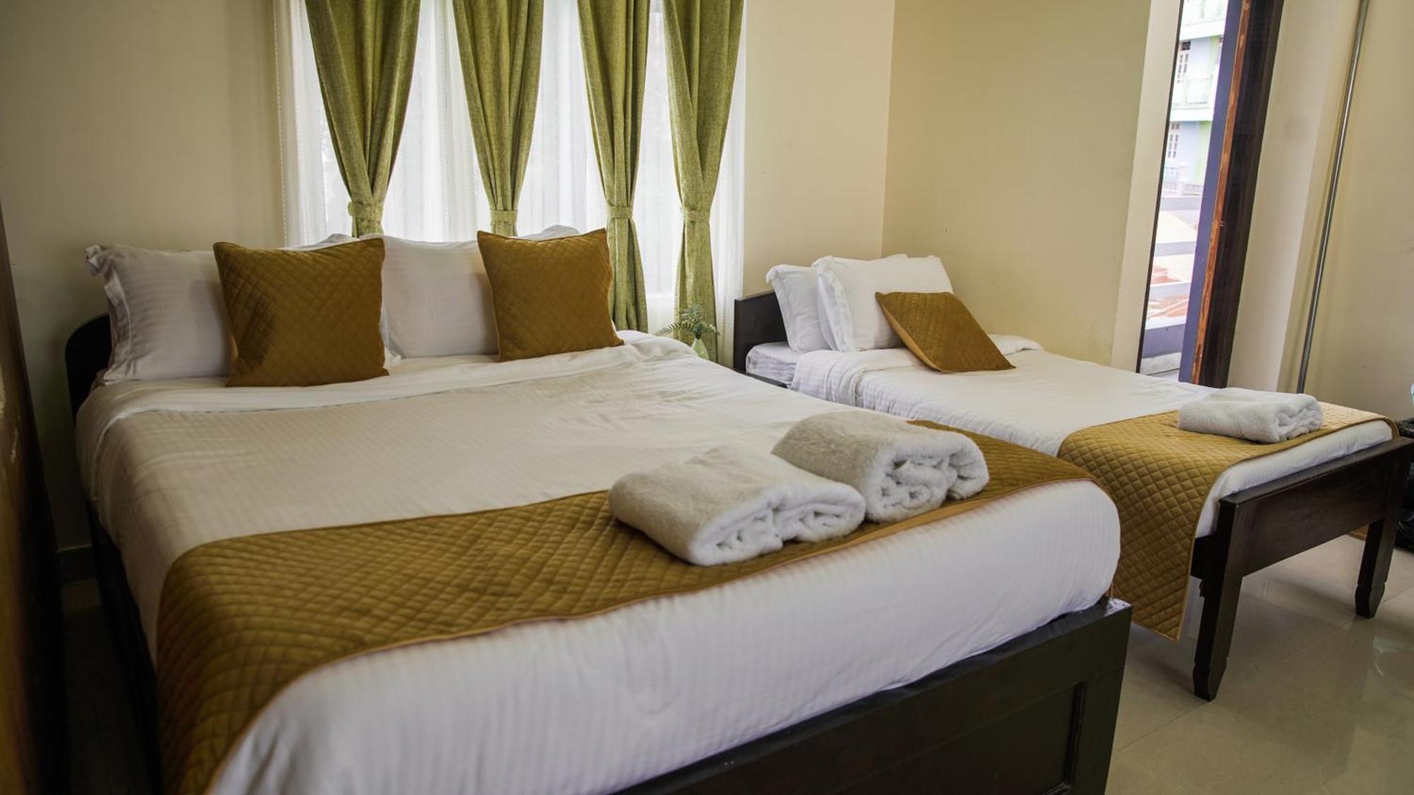 Ha Sharing Hotel Shillong Bagian luar foto