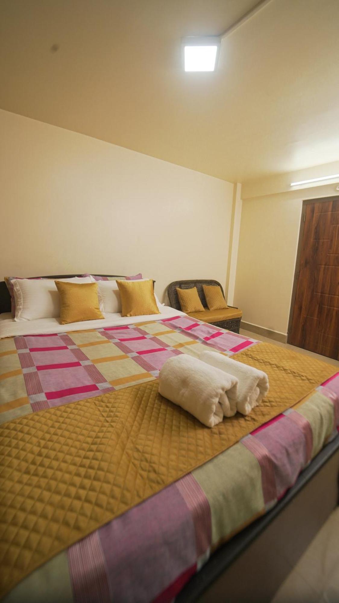 Ha Sharing Hotel Shillong Bagian luar foto