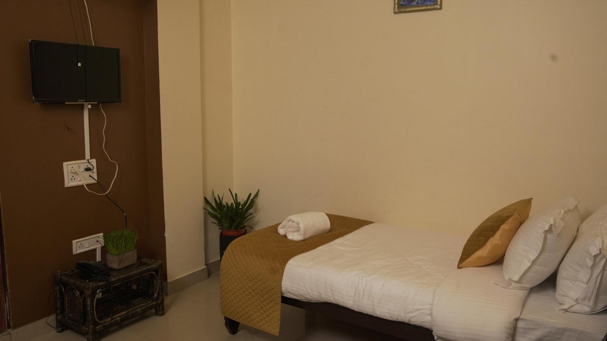 Ha Sharing Hotel Shillong Bagian luar foto