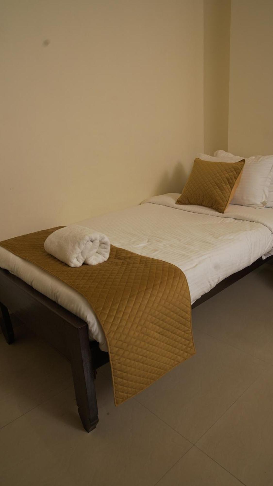 Ha Sharing Hotel Shillong Bagian luar foto