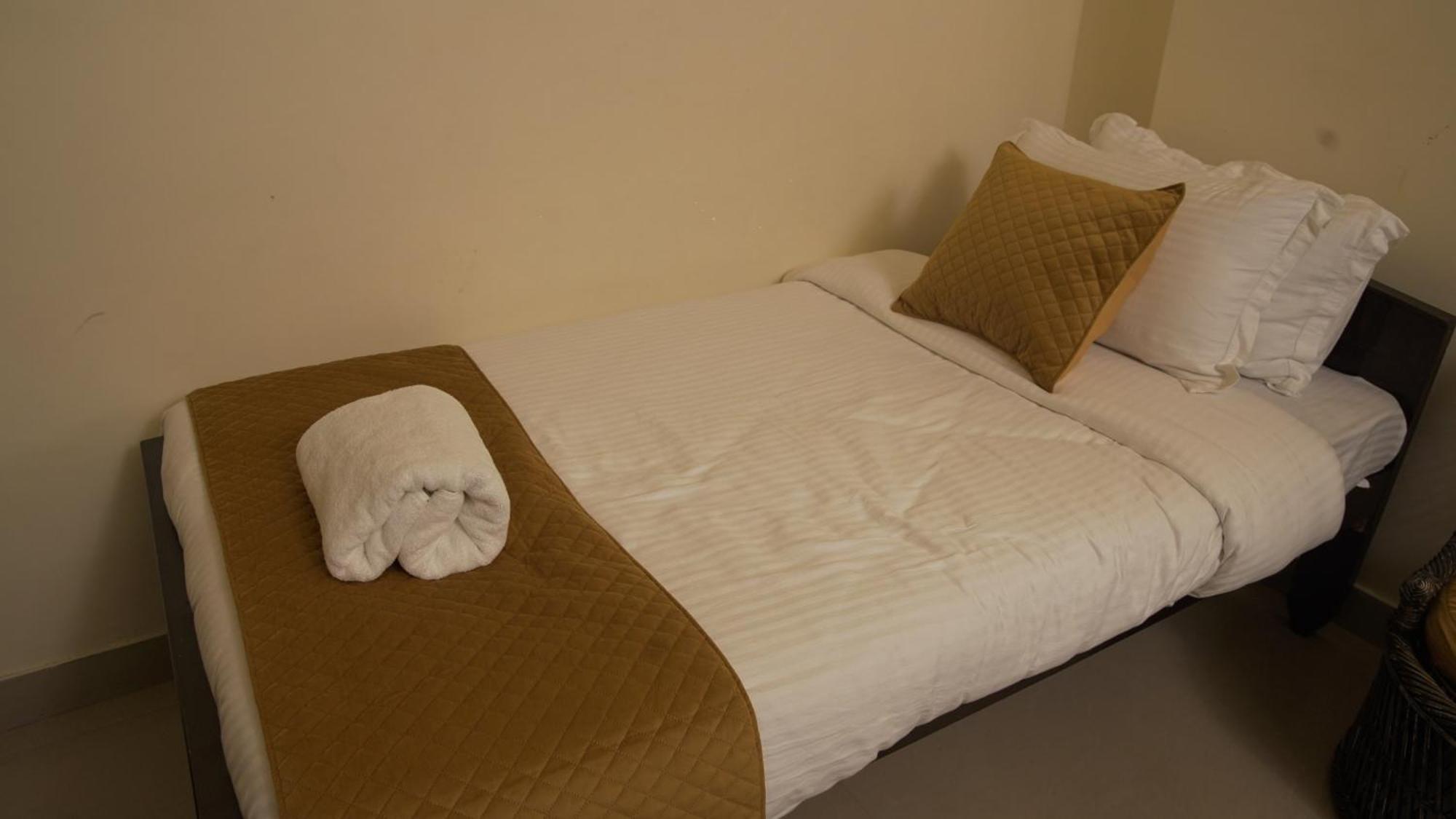 Ha Sharing Hotel Shillong Bagian luar foto