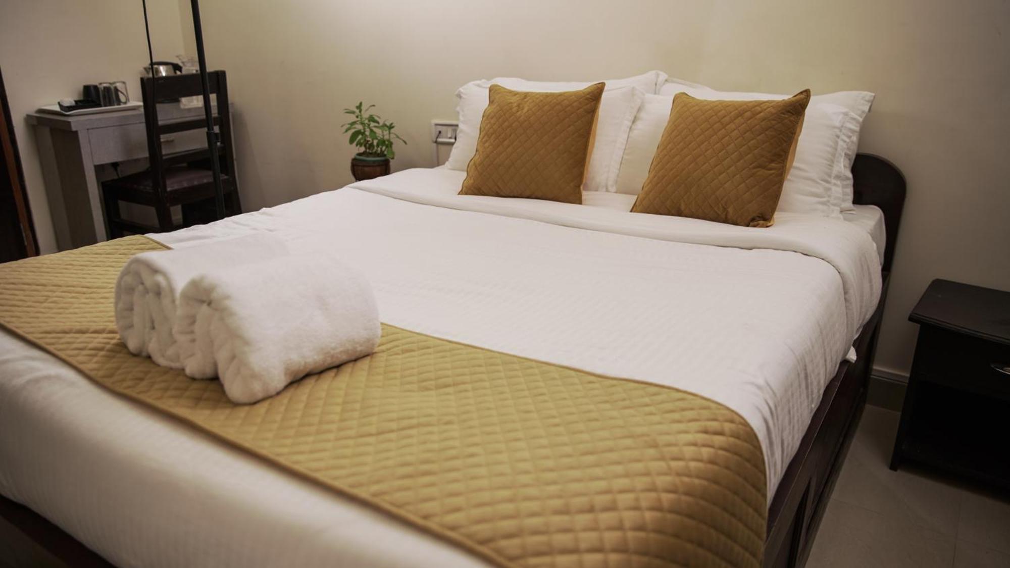 Ha Sharing Hotel Shillong Bagian luar foto