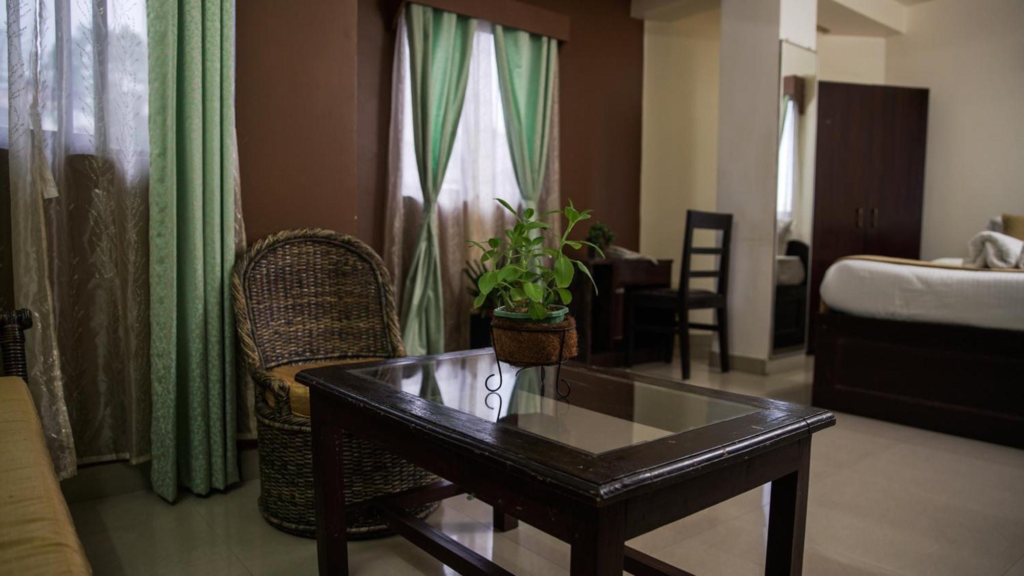 Ha Sharing Hotel Shillong Bagian luar foto